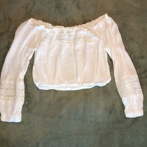 H&M White Off The Shoulder Crop Top